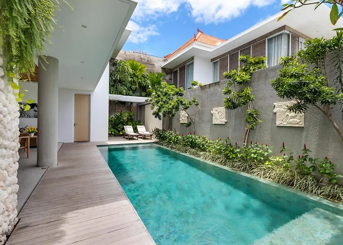 The Swan By Finder * Seminyak (Bali)