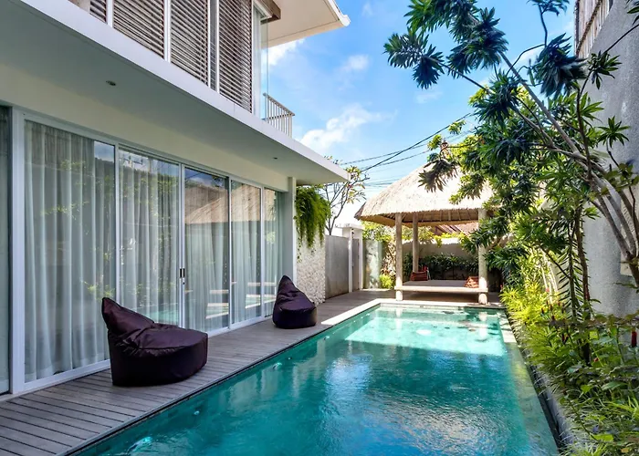 The Swan By Finder * Seminyak (Bali)